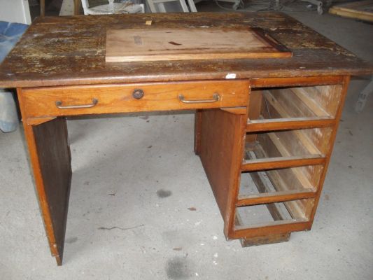 Rénovation d'un bureau en plaquage chêne blanc vieilli à Salon de Provence